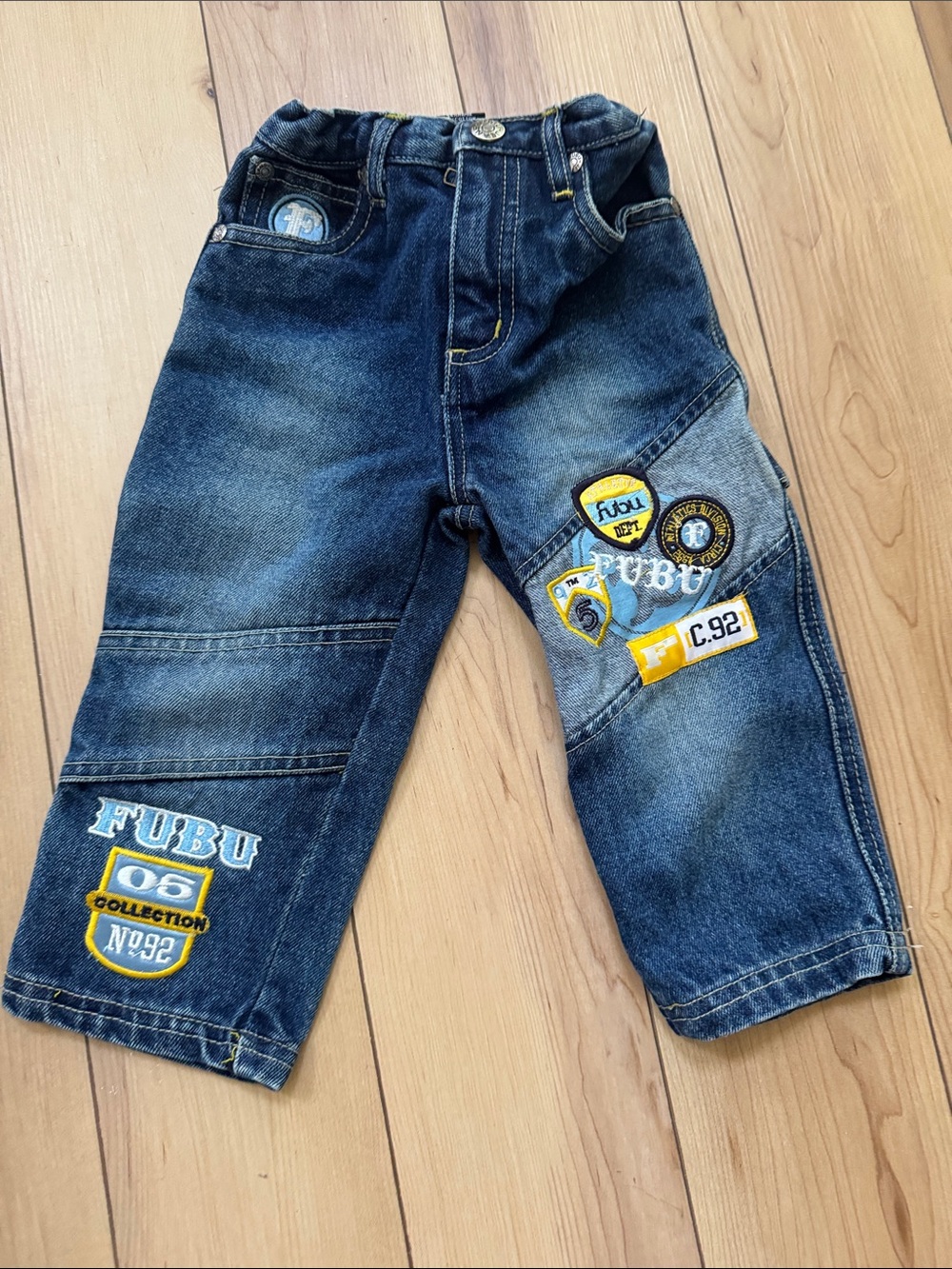 vintage 90s/Y2K FUBU "The Collection" baby patch jeans (Size 12M)